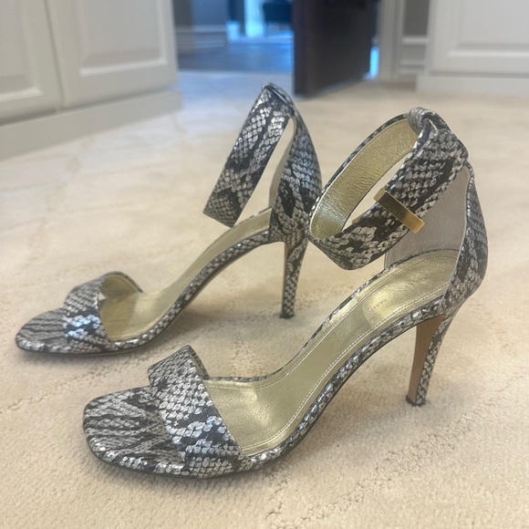 Celine ankle strap python snake skin silver and black stiletto heels, size 36 - Picture 3 of 14